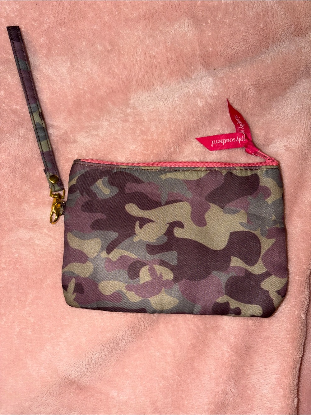 Simply Southern Pink and Olive Camo Wristlet